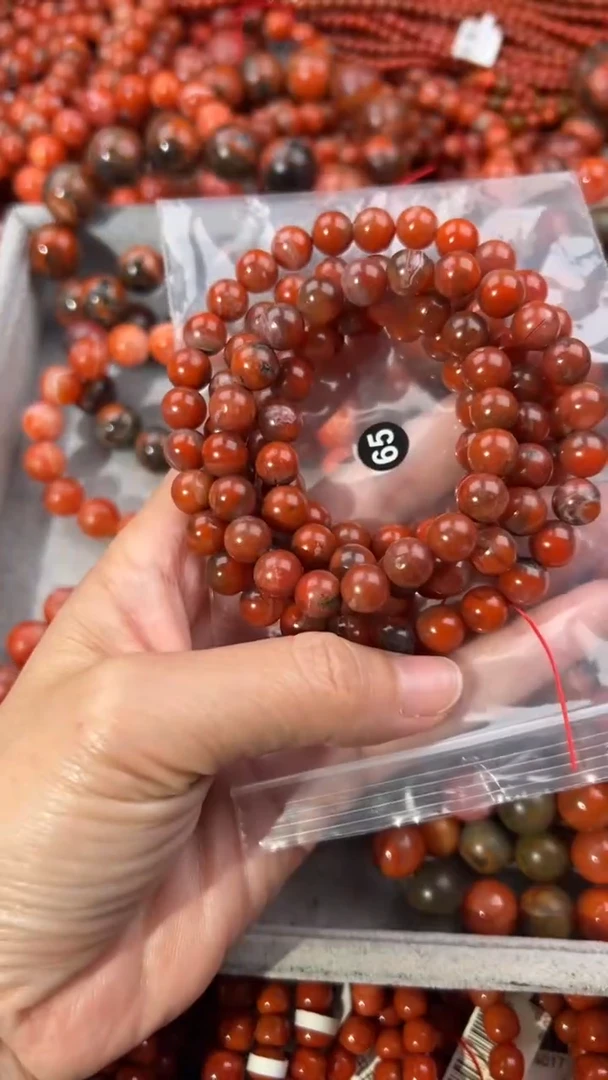 南红玛瑙手串未镶嵌8+