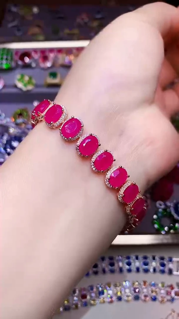 银S925镶嵌手链红宝石.....