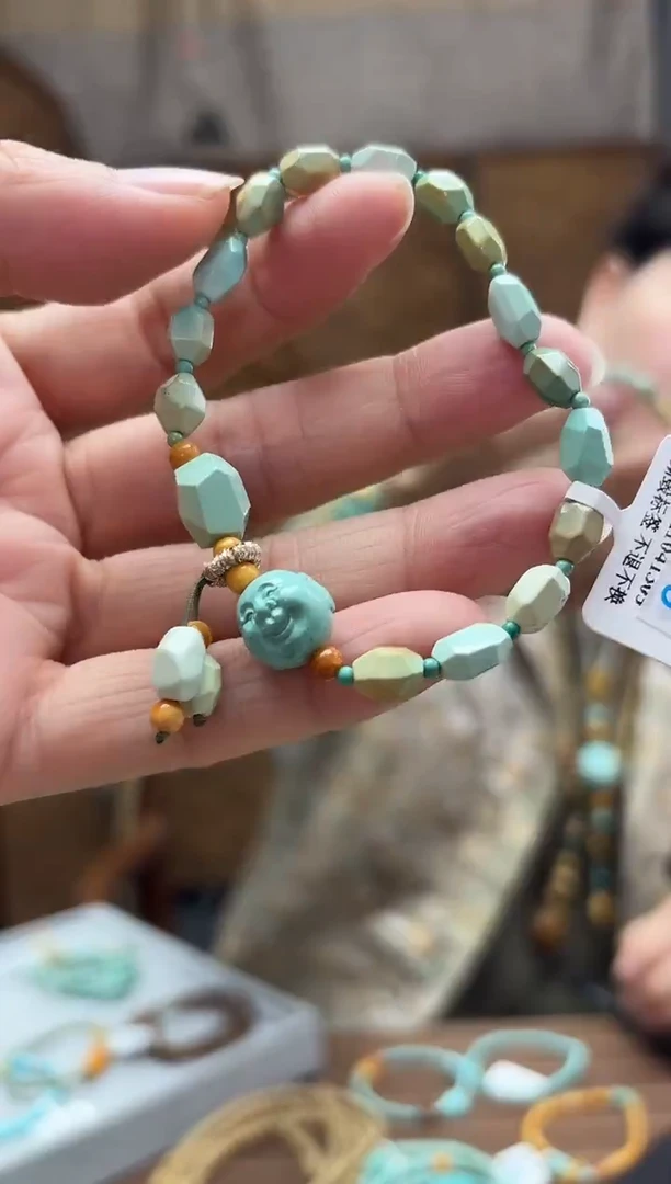 未镶嵌绿松石颈饰发一件设计款手串