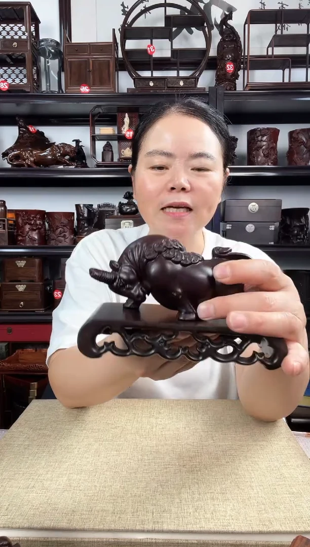 木1219+小牛老李红木工艺品