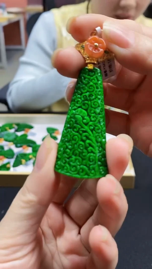 颈饰未镶嵌翡翠翡翠吊坠76