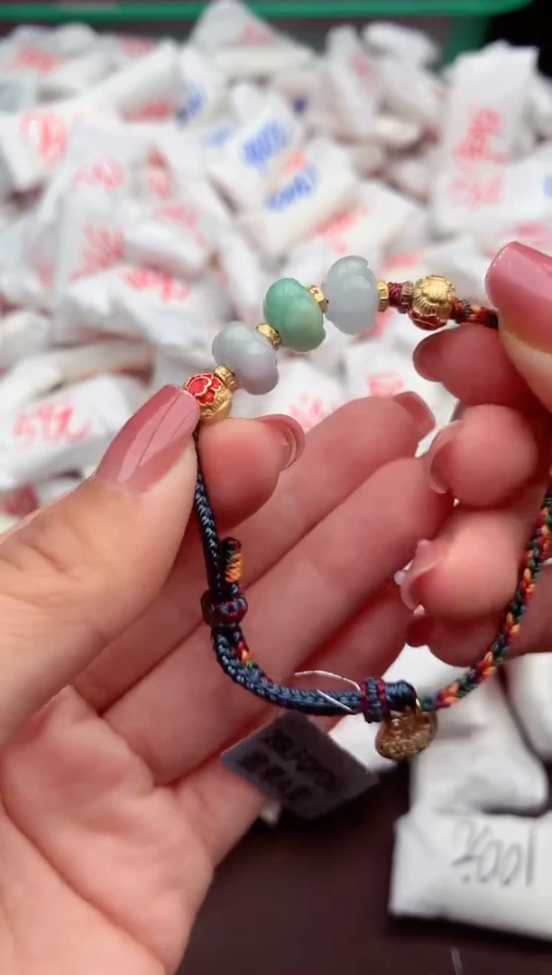 【闪购商品】翡翠手绳未镶嵌一