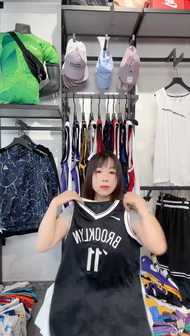 1631 编码 耐克卫衣服饰过款为准 尺码S