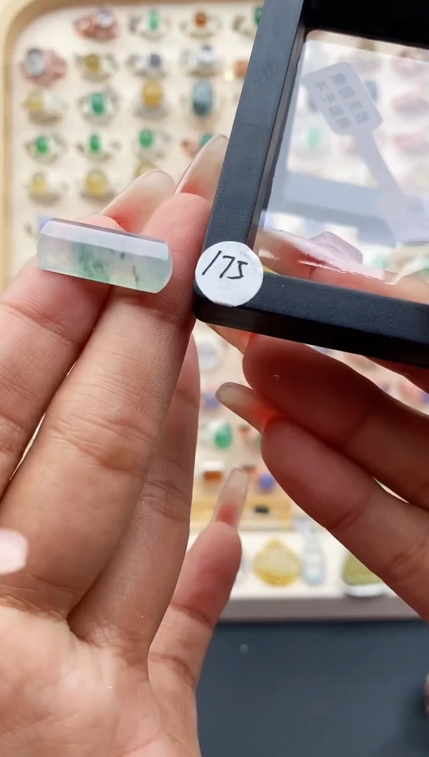 【闪购商品】翡翠裸石缅甸天然A货翡翠