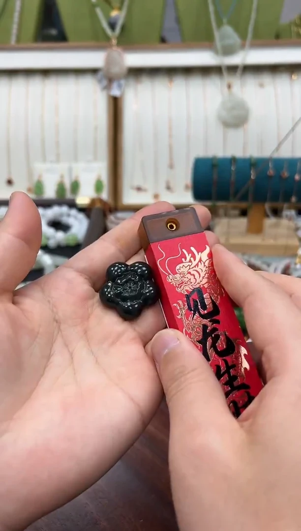 颈饰未镶嵌和田玉香插+线香