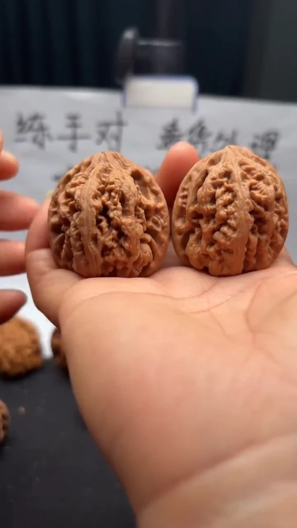 把件文玩核桃170粗筋