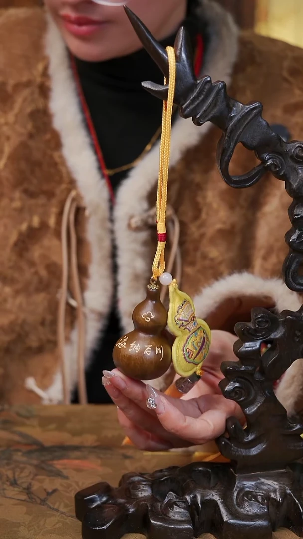 583漆艺工艺小葫芦19.9