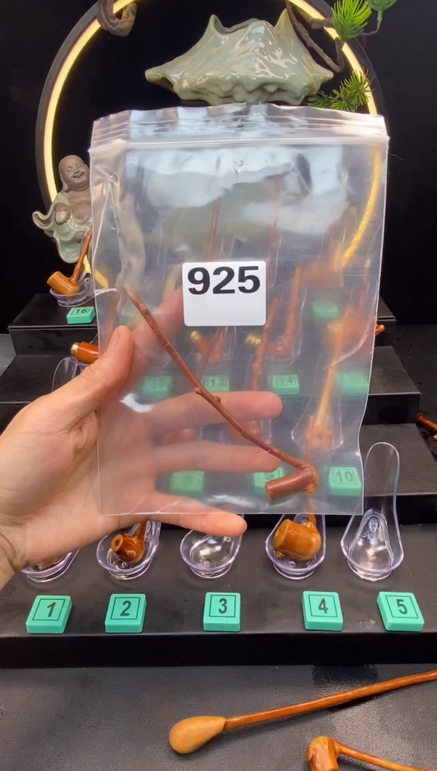 【闪购商品】黑果木檬子木烟斗