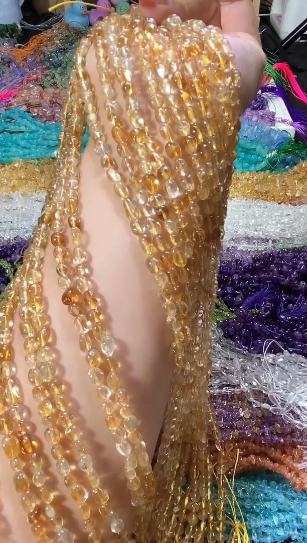 水晶珠宝半成品未镶嵌随形黄水晶