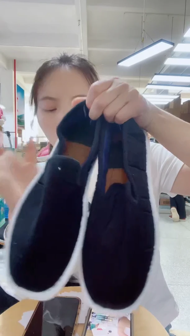 闪购黑色39码60号