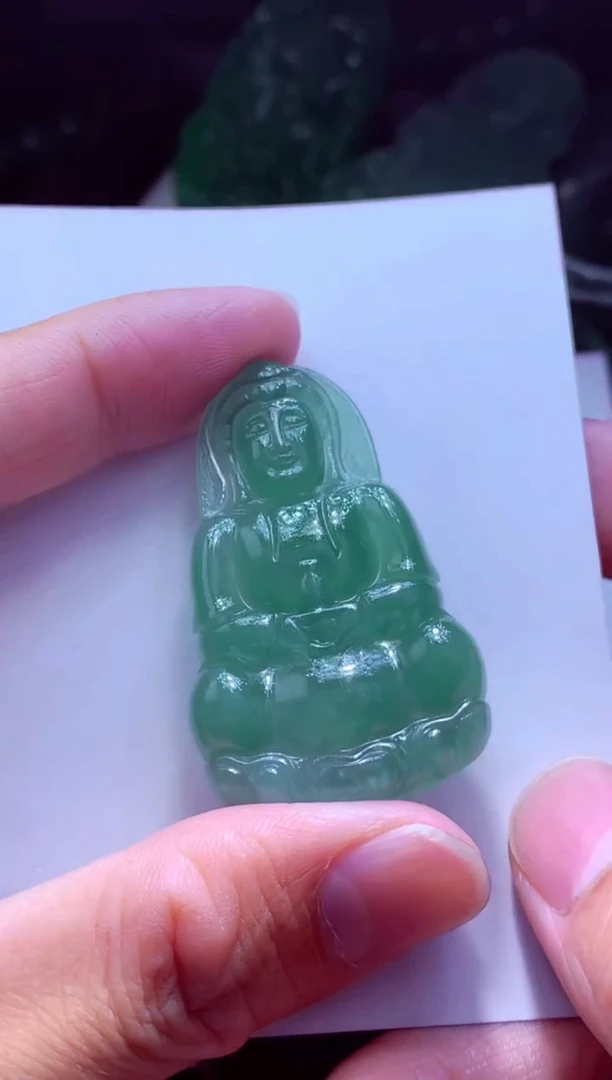 未镶嵌定制翡翠自*人天然缅甸翡翠A货毛货吊坠