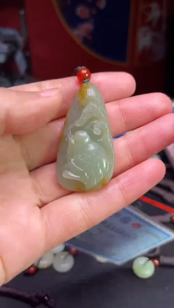 颈饰未镶嵌和田玉1