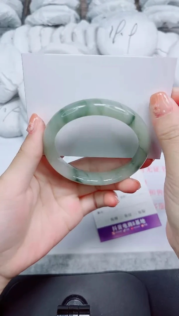 石英质玉手镯未镶嵌100-57