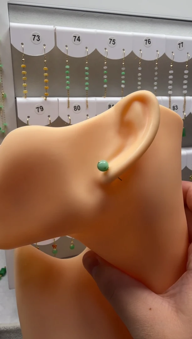 18K金镶嵌翡翠耳饰缅甸天然翡翠a货