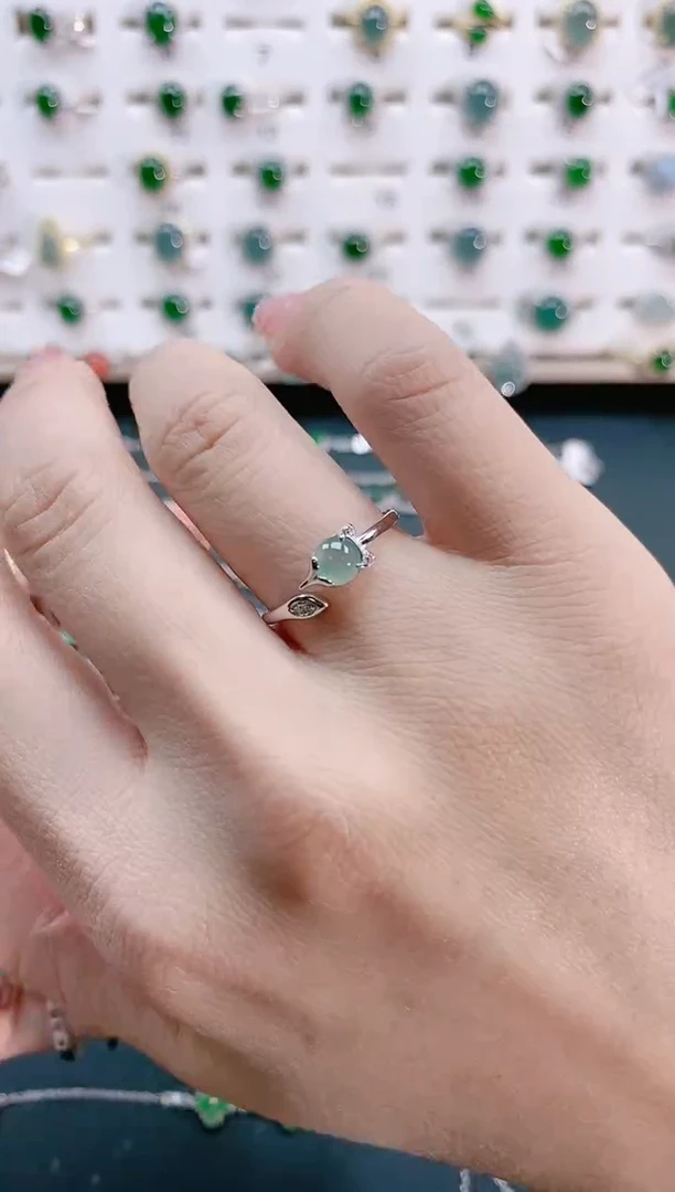 【闪购商品】翡翠戒指银S925镶嵌天然翡翠