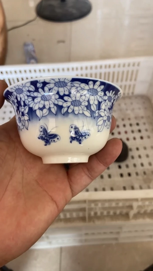 杯摄影的产品有使用过的痕迹有点脏介意勿拍