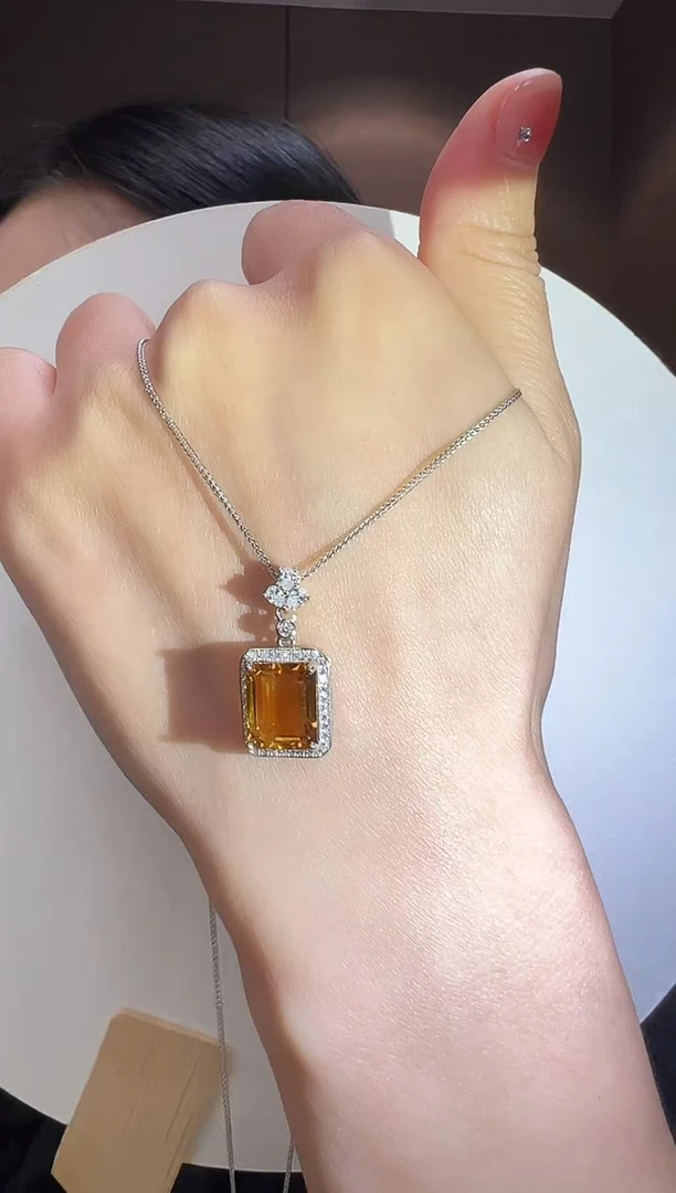 颈饰银S925镶嵌黄晶20【