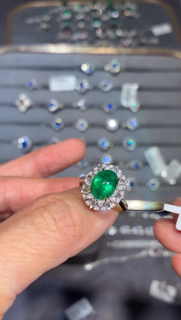 18K金镶嵌戒指祖母绿【闪购】3.1ct/七天鉴赏