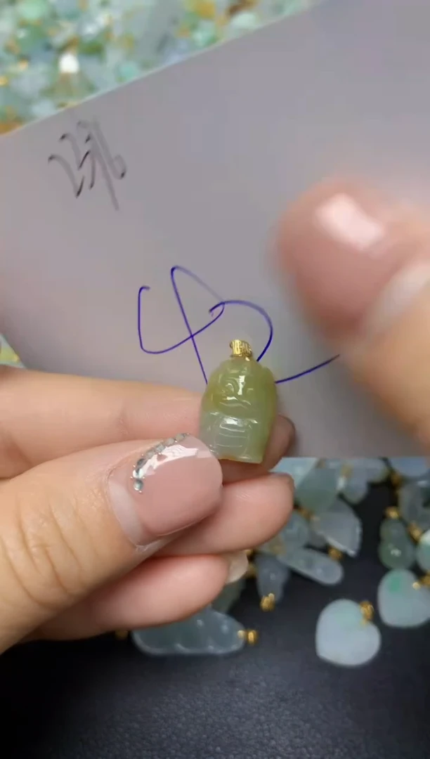 【闪购商品】翡翠挂件18K金镶嵌 天然翡翠A货