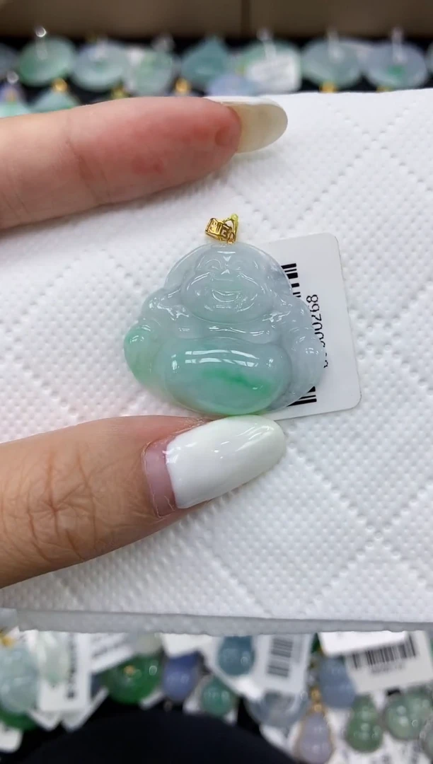 颈饰18K金镶嵌翡翠11111111111