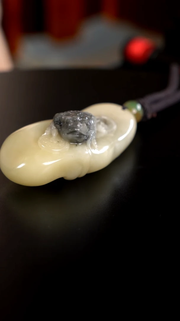 寿山石白*贞寿山石手把件