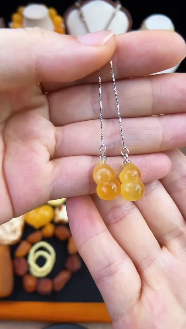 琥珀未镶嵌珠宝奇石柒月