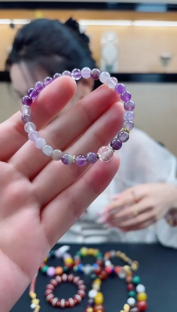 未镶嵌手链水晶默认微瑕，介意勿拍！