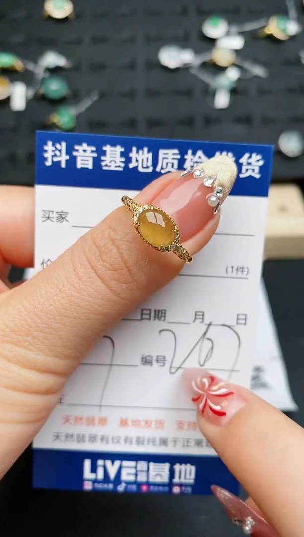 【闪购商品】翡翠戒指银S925镶嵌...........