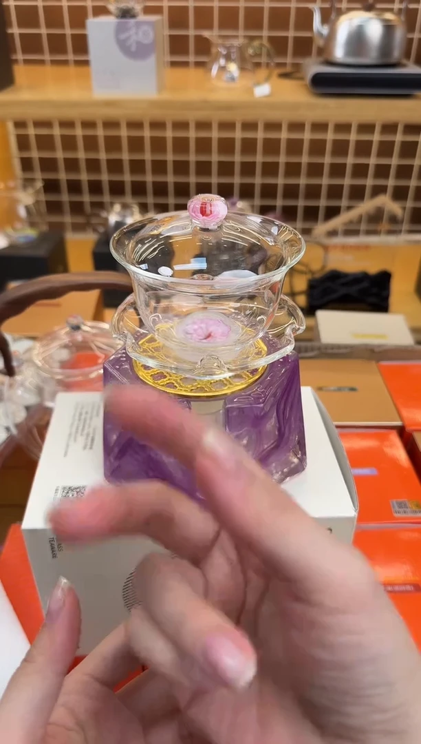 @@禾器棠韵咏莲盖碗