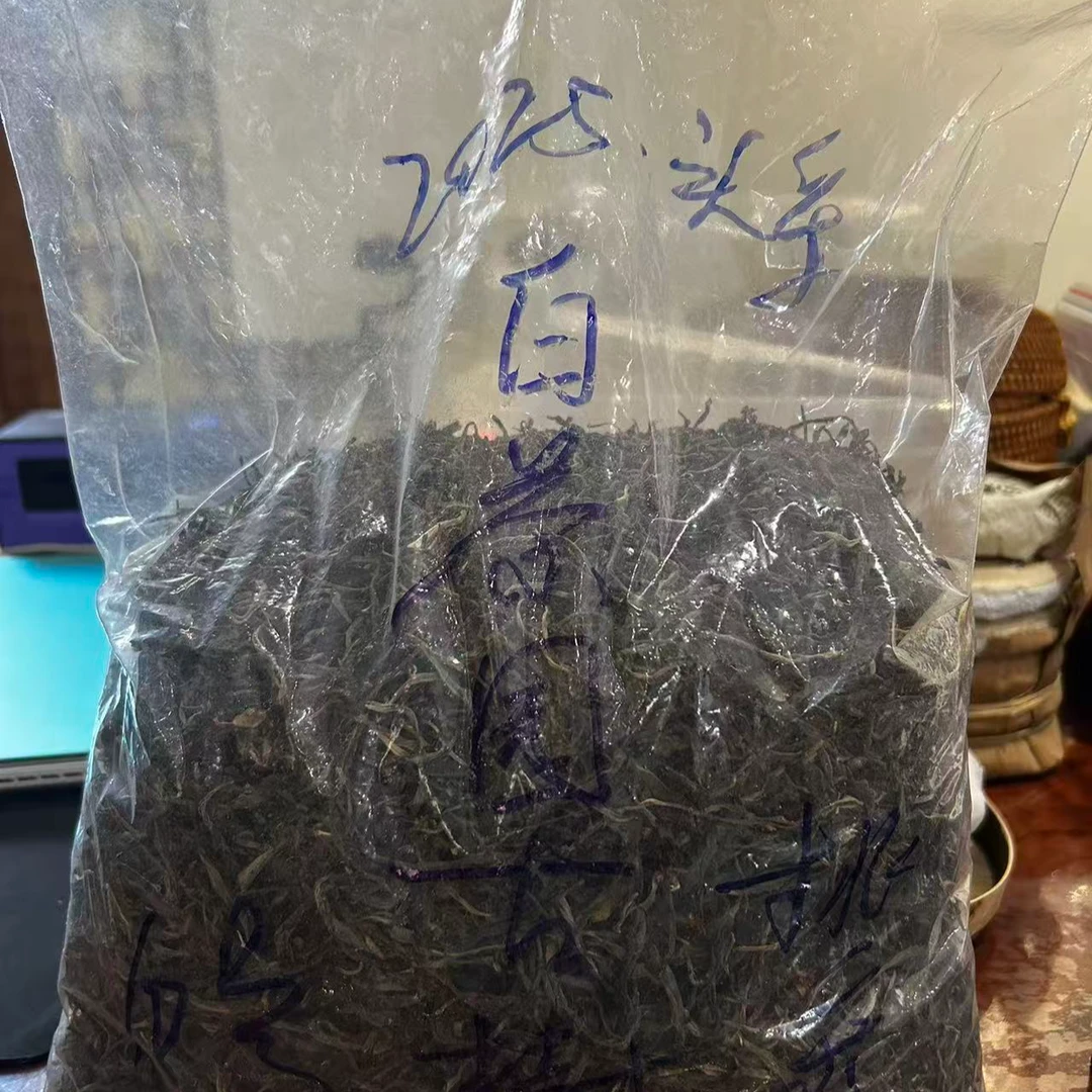 2025年白茶园古树50g【易难忘】