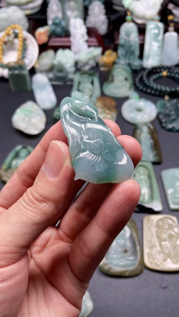 颈饰未镶嵌翡翠14  天然翡翠a货  如意