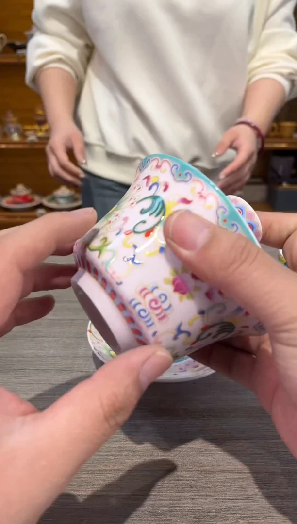 【闪购商品】粉缠大盖碗微瑕茶具