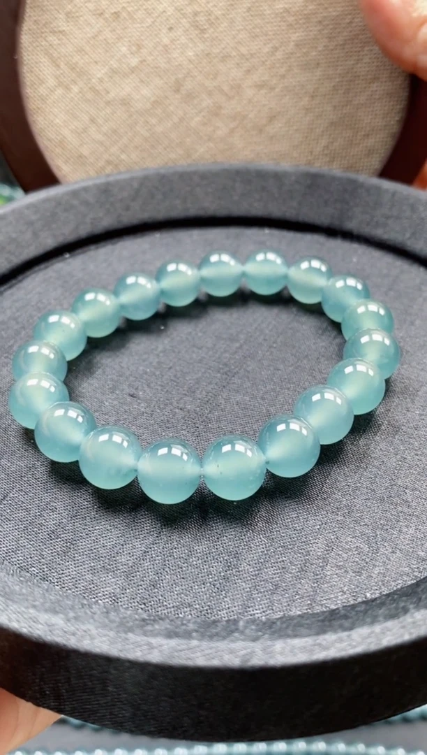 翡翠未镶嵌颈饰拾*卡10左右298一颗*19