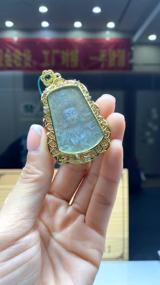 【闪购商品】翡翠颈饰未镶嵌********500