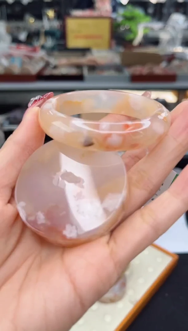 【闪购商品】石英质玉手镯未镶嵌51圈口（赠品镯心）3572015