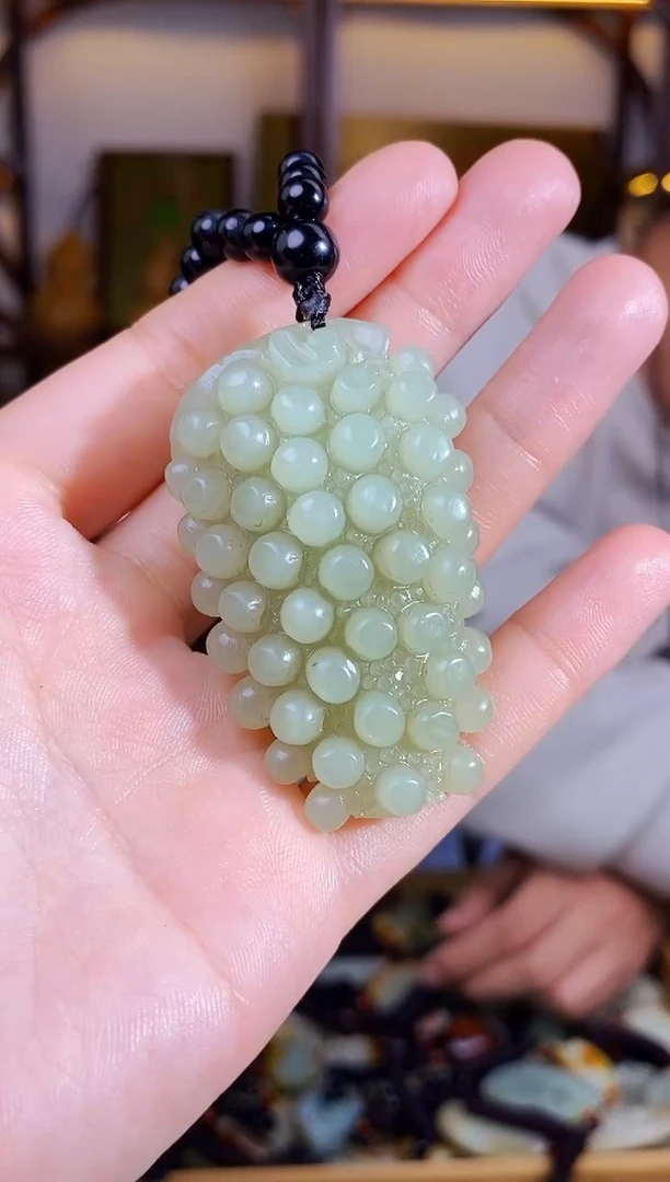 【闪购商品】和田玉颈饰未镶嵌1