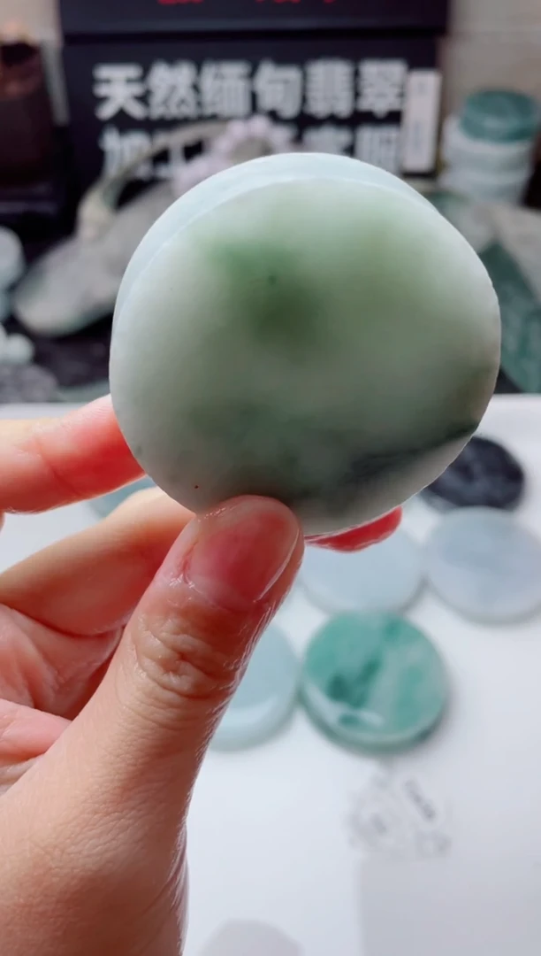 翡翠未镶嵌颈饰289.......