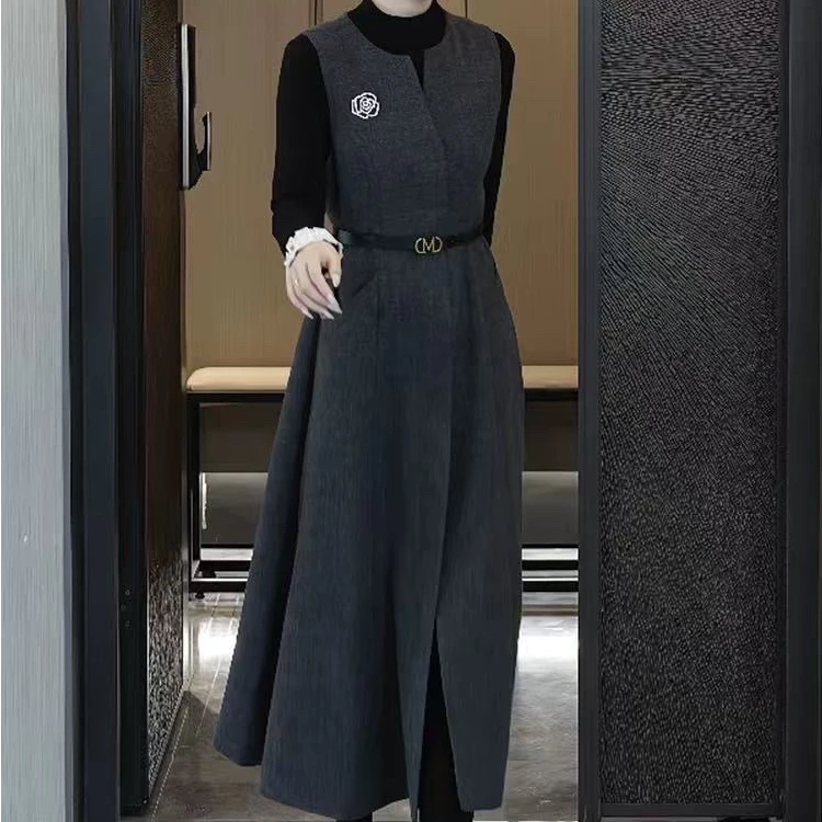 【晨浠定制】新款收腰毛呢背心连衣裙加打底两件套不配腰带2578