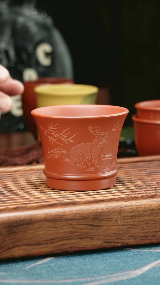 茶杯紫砂玉兔献瑞