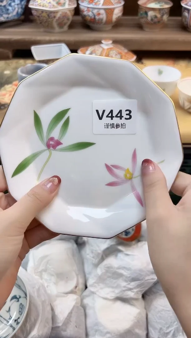 瓷片莲**L      443