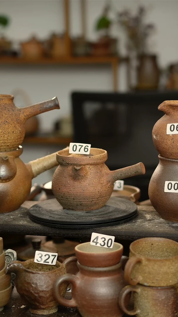 所*微瑕500ml带盖烤茶罐