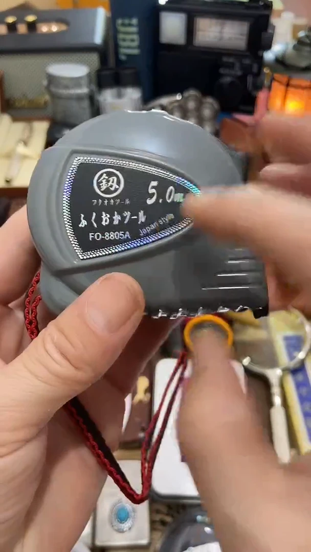 瓷片闪购商品 如图所示