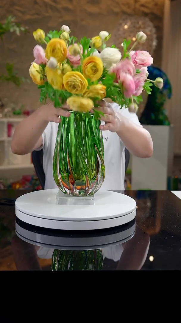 设计款水晶琉璃花器