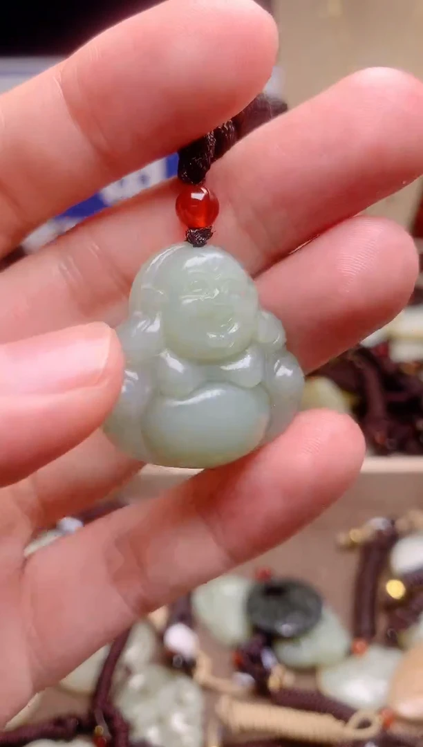 和田玉未镶嵌颈饰1