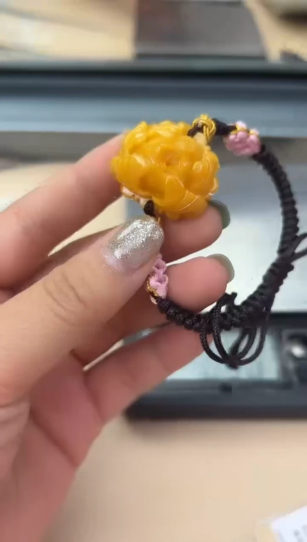 未镶嵌蜜蜡裸石蜜蜡吊坠