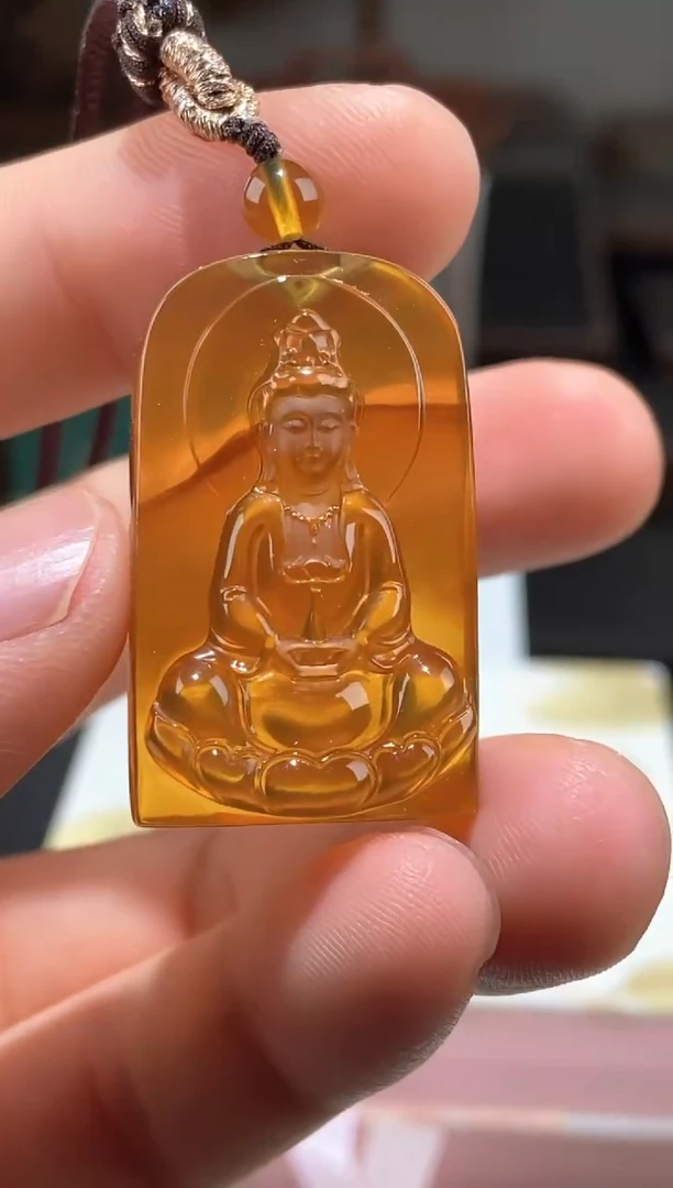 琥珀颈饰未镶嵌金棕珀观音