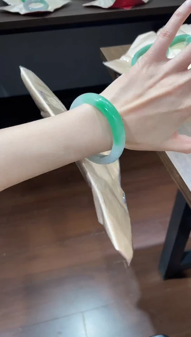 闪购为准，一物一图。