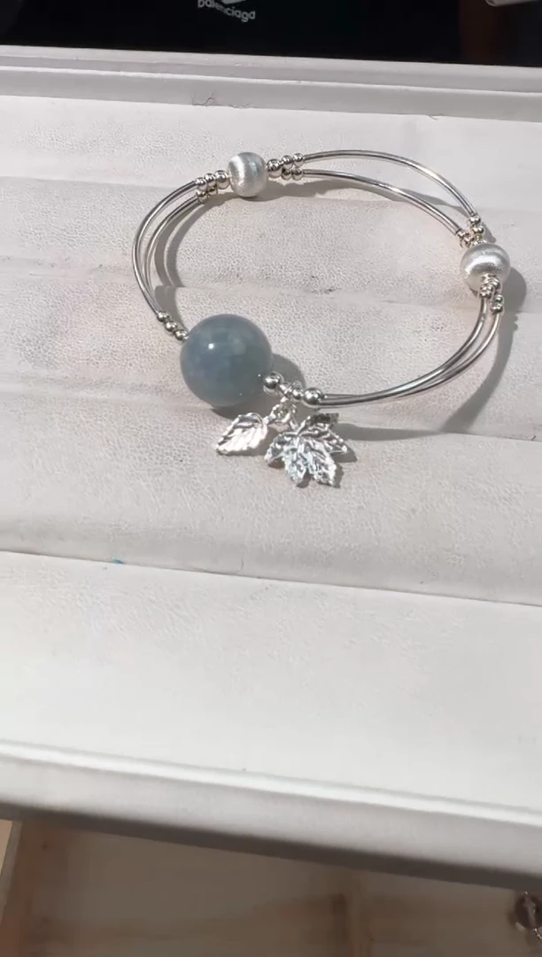 【闪购商品】水晶手链银S925镶嵌蓝兔毛团团单珠弯管款