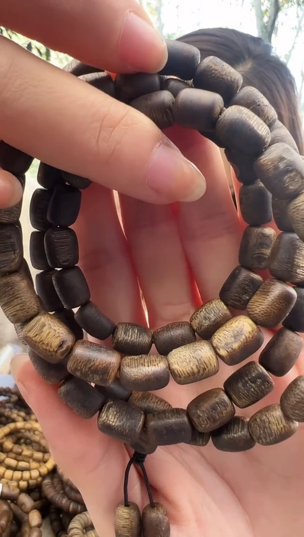 【闪购商品】沉香手串奇楠张勺子沉水浮多圈瘤疤珠保22克发一条