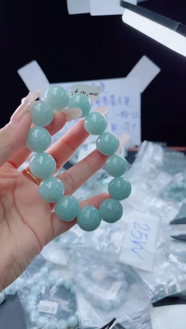 未镶嵌定制翡翠珠串16.3